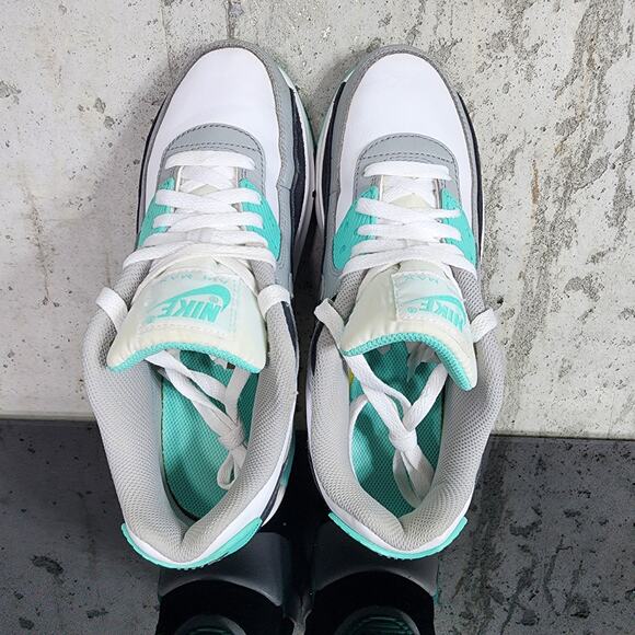 Nike Air Max 90 Hyper Turquoise Youth 6.5Y Fits Women’s 8 Sneakers - Picture 5 of 5